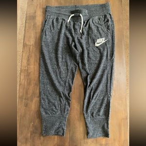 Women’s Nike Capris